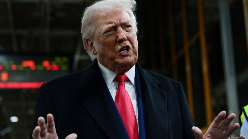 Oil falls more than 4% as traders see Trump backing away from Iran strike threats