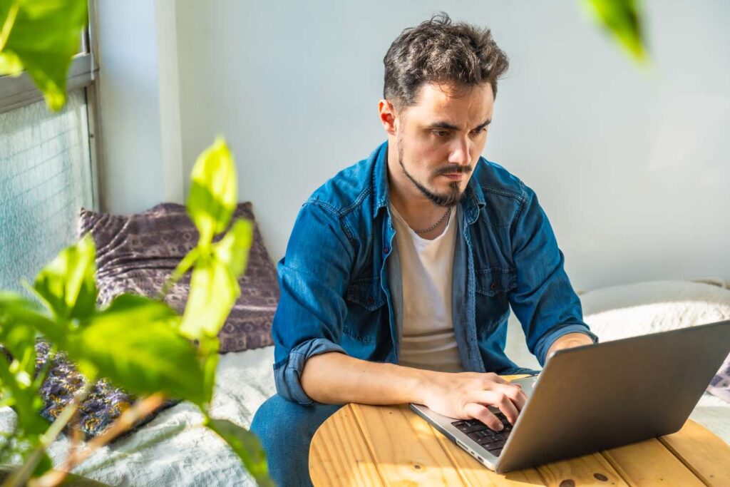 Where Your Cash Can Still Earn 3%–5% Right Now