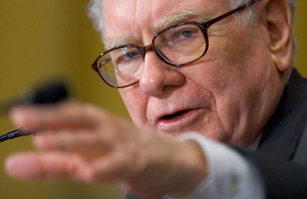 Warren Buffett Explains Market Volatility and What You Can Do Right Now