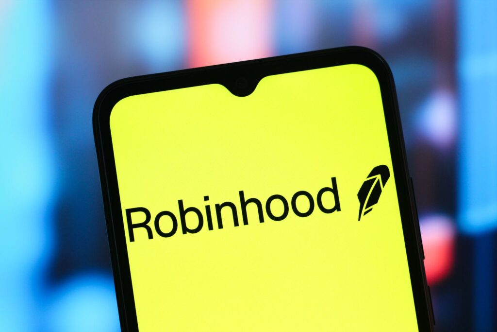 Robinhood Is Breaking With Wall Street by Paying Dividends Early