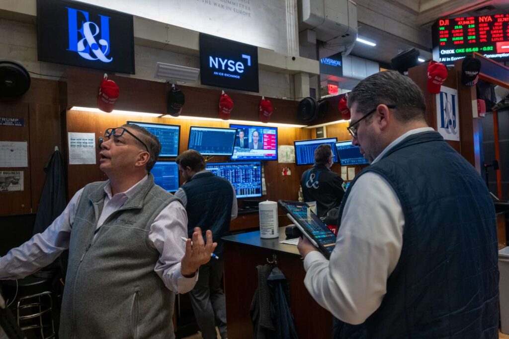 Major Indexes Retreat After Jobs Report Comes in Far Worse Than Expected, Oil Hits $90 a Barrel; Dow Drops 550 Points
