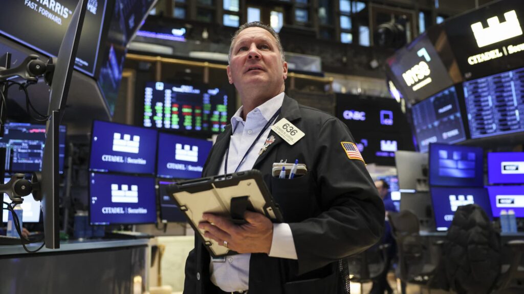 investors await key inflation report