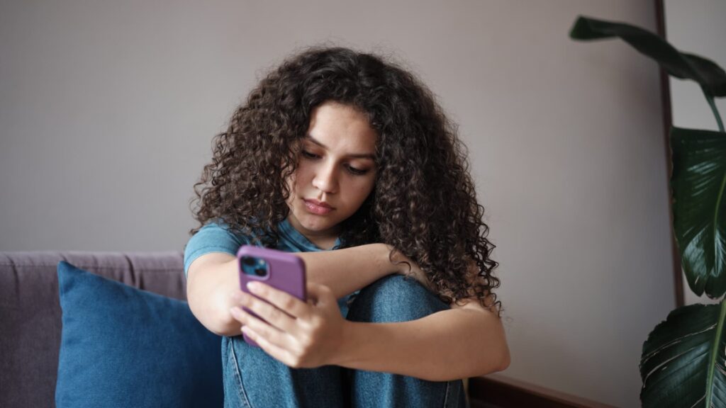 More countries weigh teen social media ban, experts warn it's 'lazy'