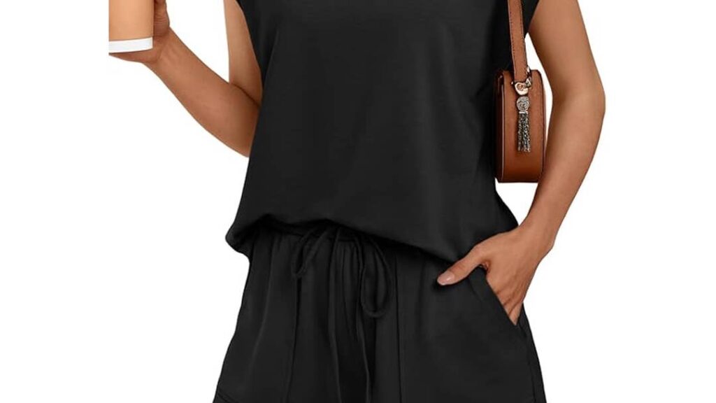 Amazon is selling a $37 2-piece lounge set for $20, and it comes in 36 colors