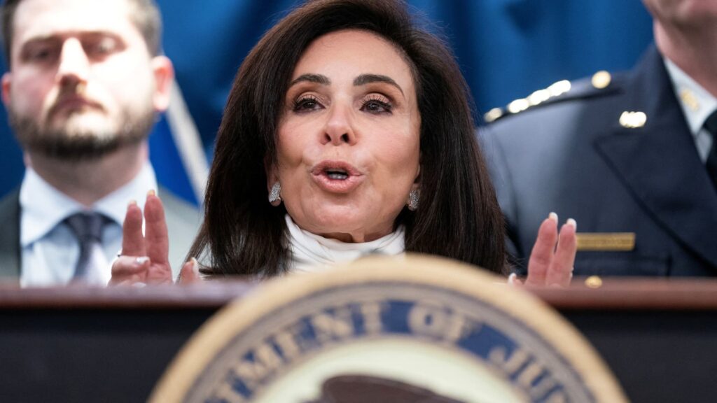 DOJ won't drop Fed probe, will appeal Powell subpoena block: Pirro