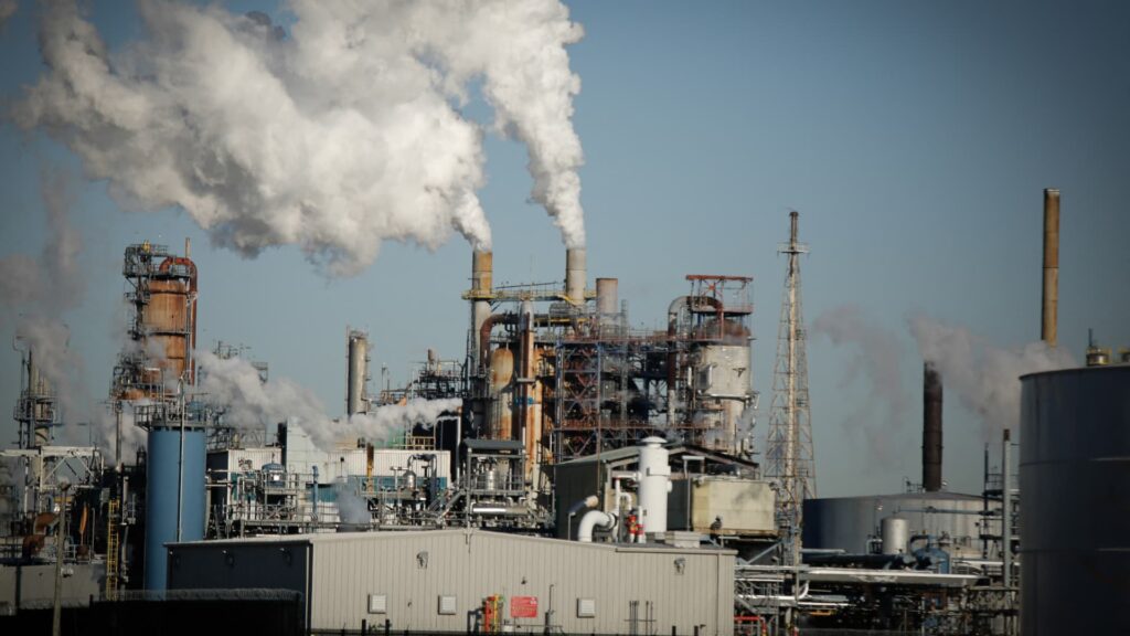 Oil extends gains after record monthly rally as Trump signals Iran war exit amid energy disruptions