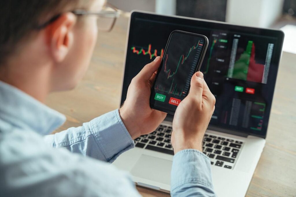 What are the Best Cryptocurrencies to Buy in June?