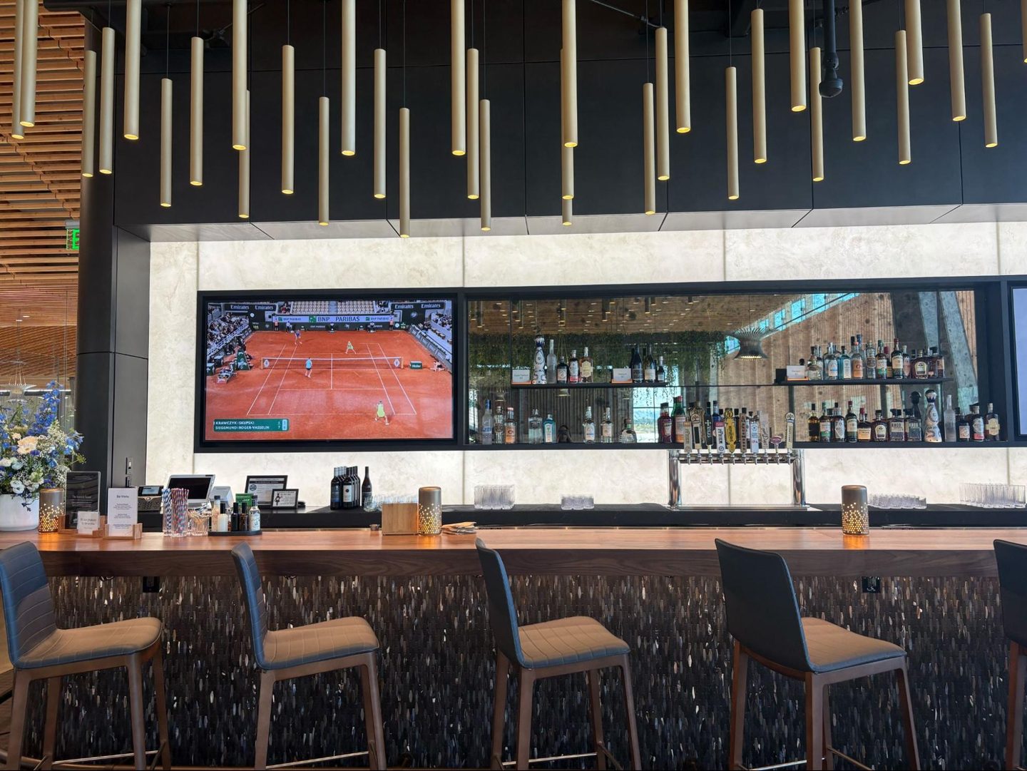 Bar, Computer Hardware, Electronics