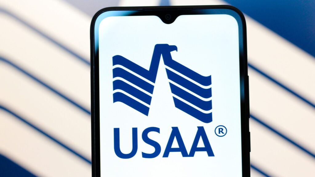 USAA Giving Florida Drivers Nearly $1 Billion in Refund Checks and Discounts: Are You Getting One?