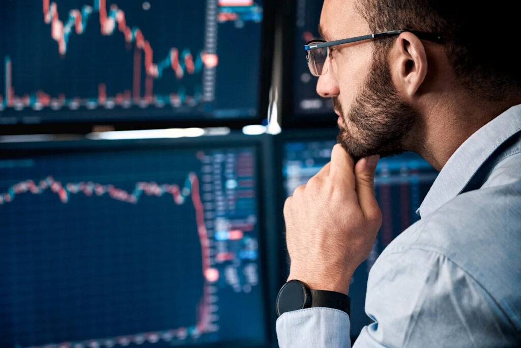 1 Reason to Buy This Wide-Moat Stock Right Now