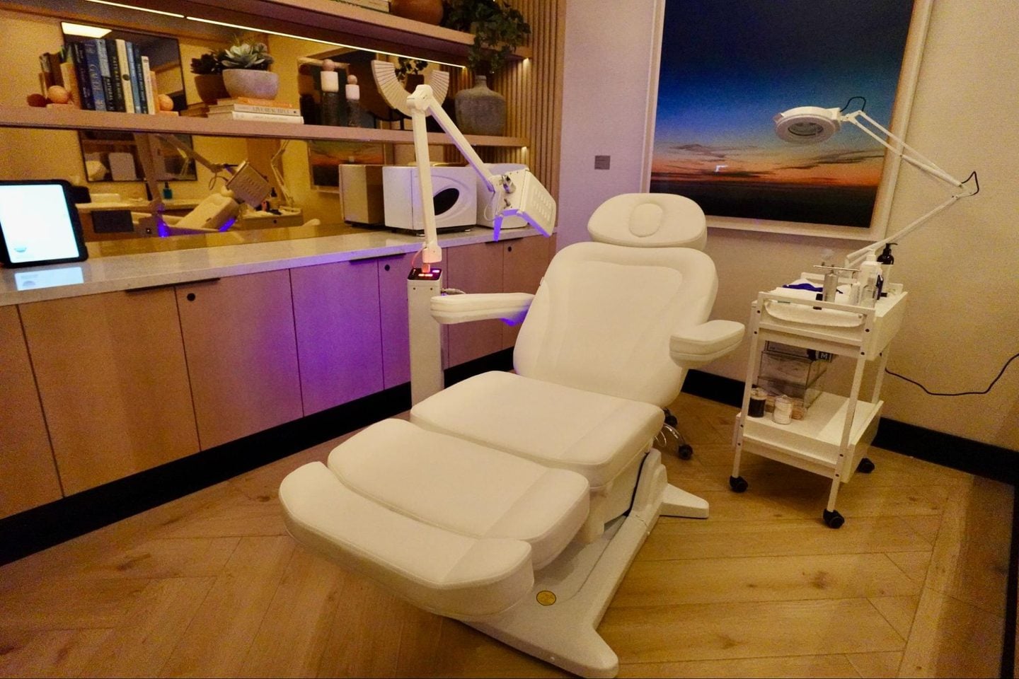 Clinic, Computer, Electronics