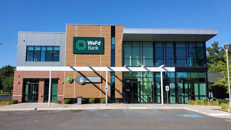 A WaFd bank location in Spokane, Washington, on a sunny and clear day.