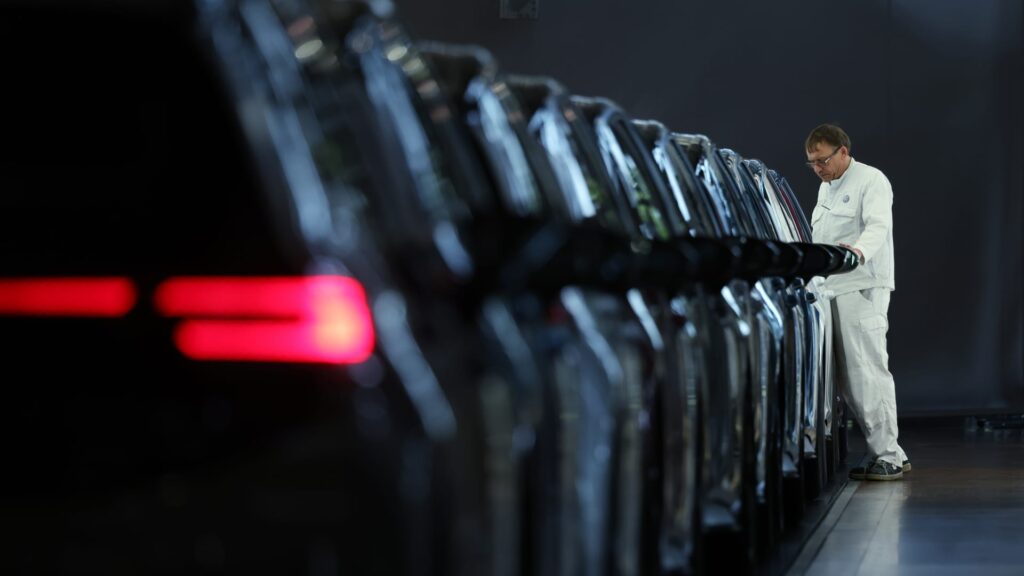 Volkswagen CFO addresses plant closures, job losses as profits sink