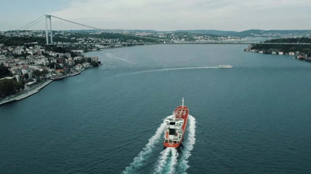 Strait of Hormuz Oil Crisis Drives Brent Toward Weekly Gain of 12%