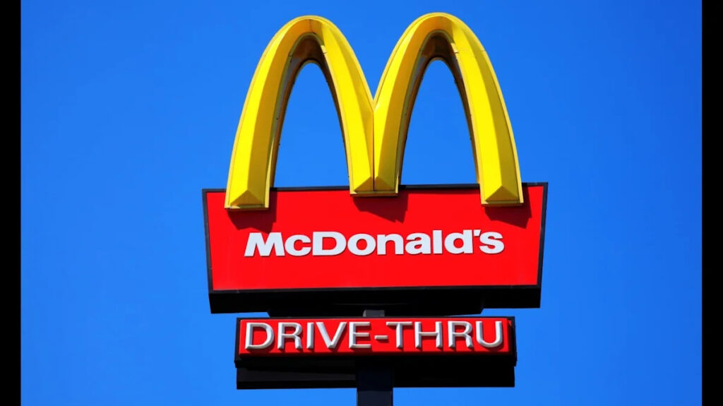 McDonald’s Is Near a 52-Week Low. Is This the Contrarian Buy of 2026?