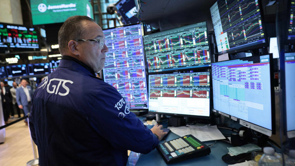 Treasury yields: traders await Fed comments