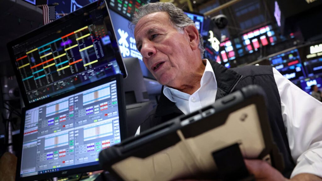 U.S. Treasury market is relying more on hedge funds