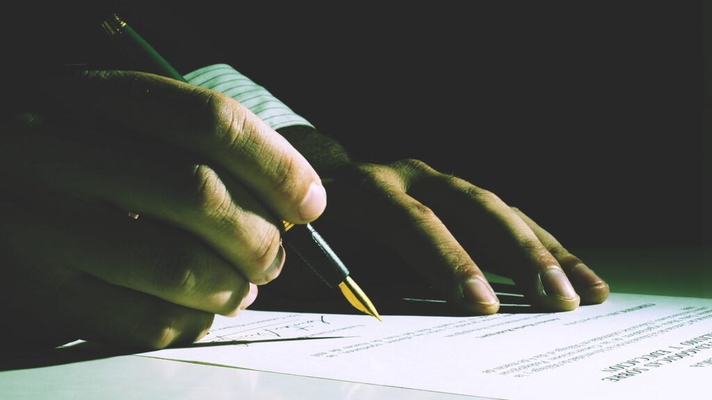 Wills vs Trusts: How to Decide What's Right for Your Family