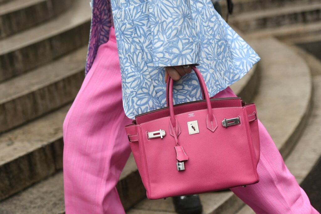 Tips to pre-owned designer handbags