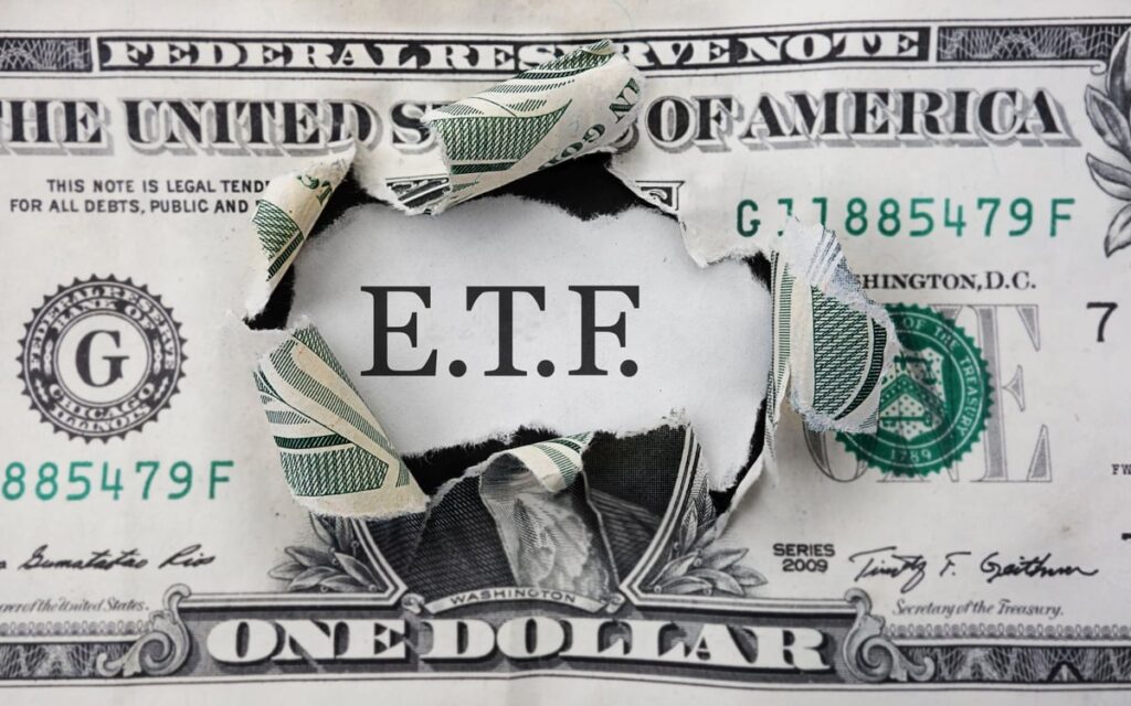 Invesco Pharmaceuticals ETF vs. iShares Biotechnology ETF: Which Is the Better Buy?
