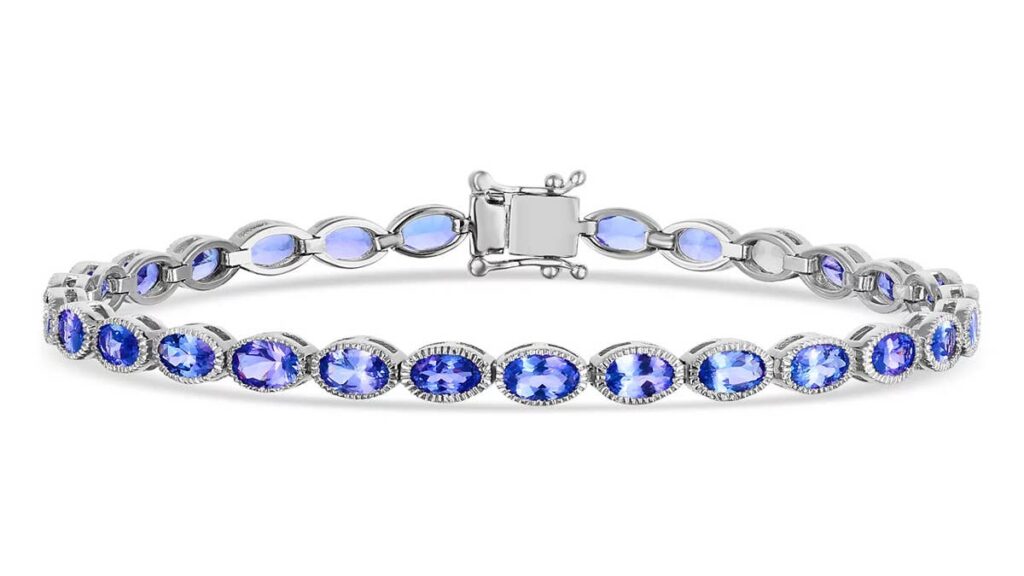 Macy’s is selling a $1,149 tennis bracelet on sale for 73% off