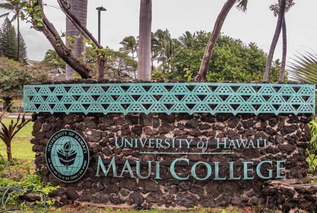 University of Hawaii, Maui college campus, set in green foliage and flower park along W. Kaahumanu Ave.